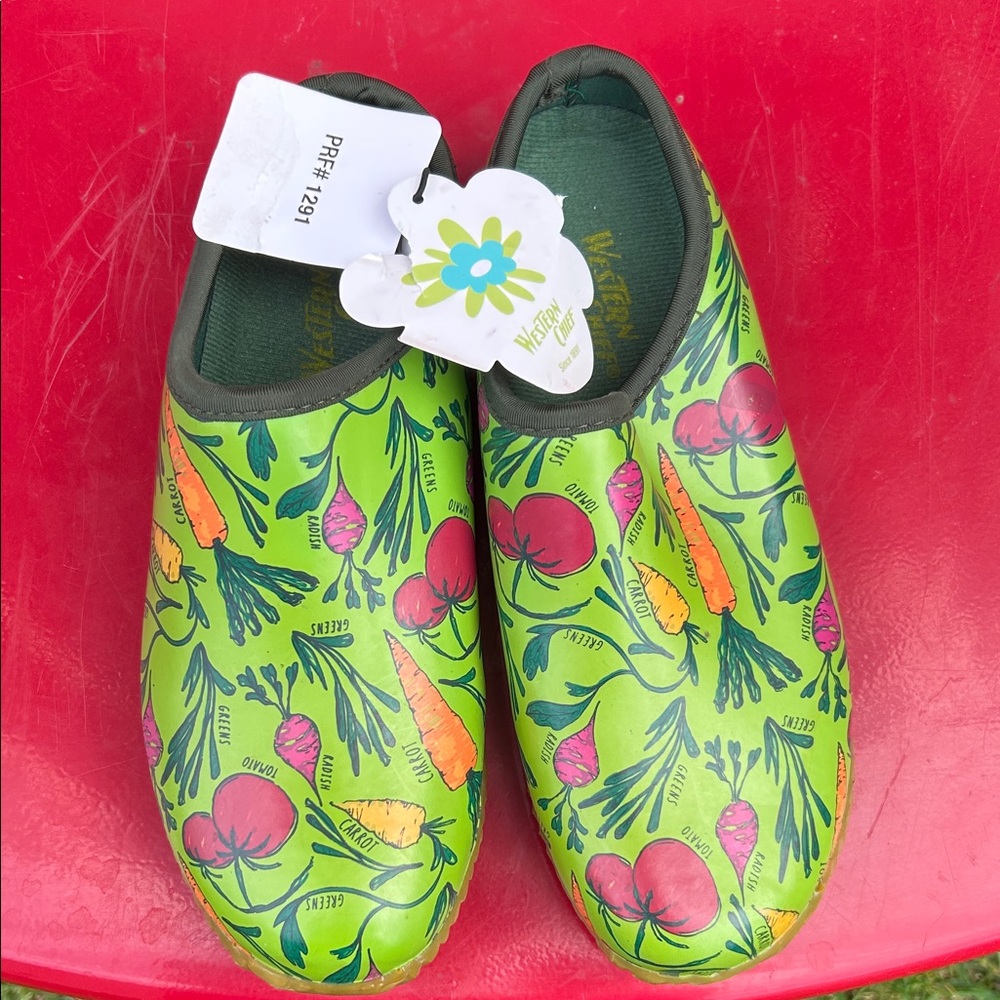 Western Chief Green Vegetable-Print Slip-On Rain Shoes
